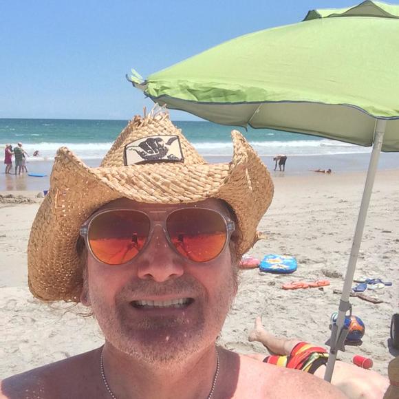 Meet your Posher, David - Picture 1 of 1